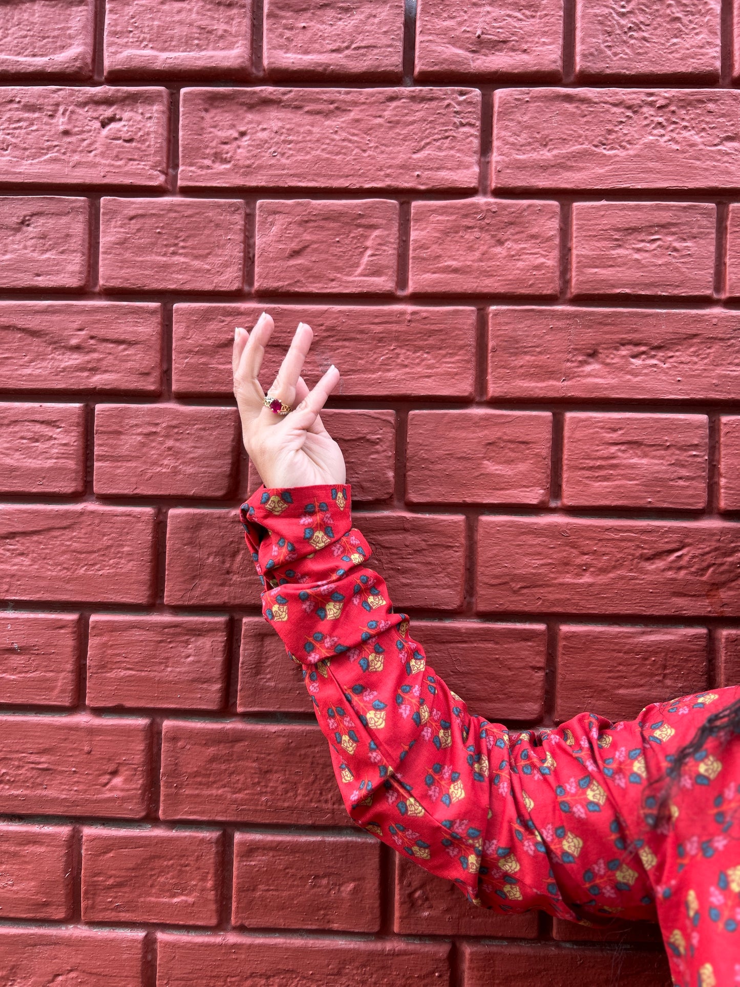 Laal Booti Gather Top ⭐