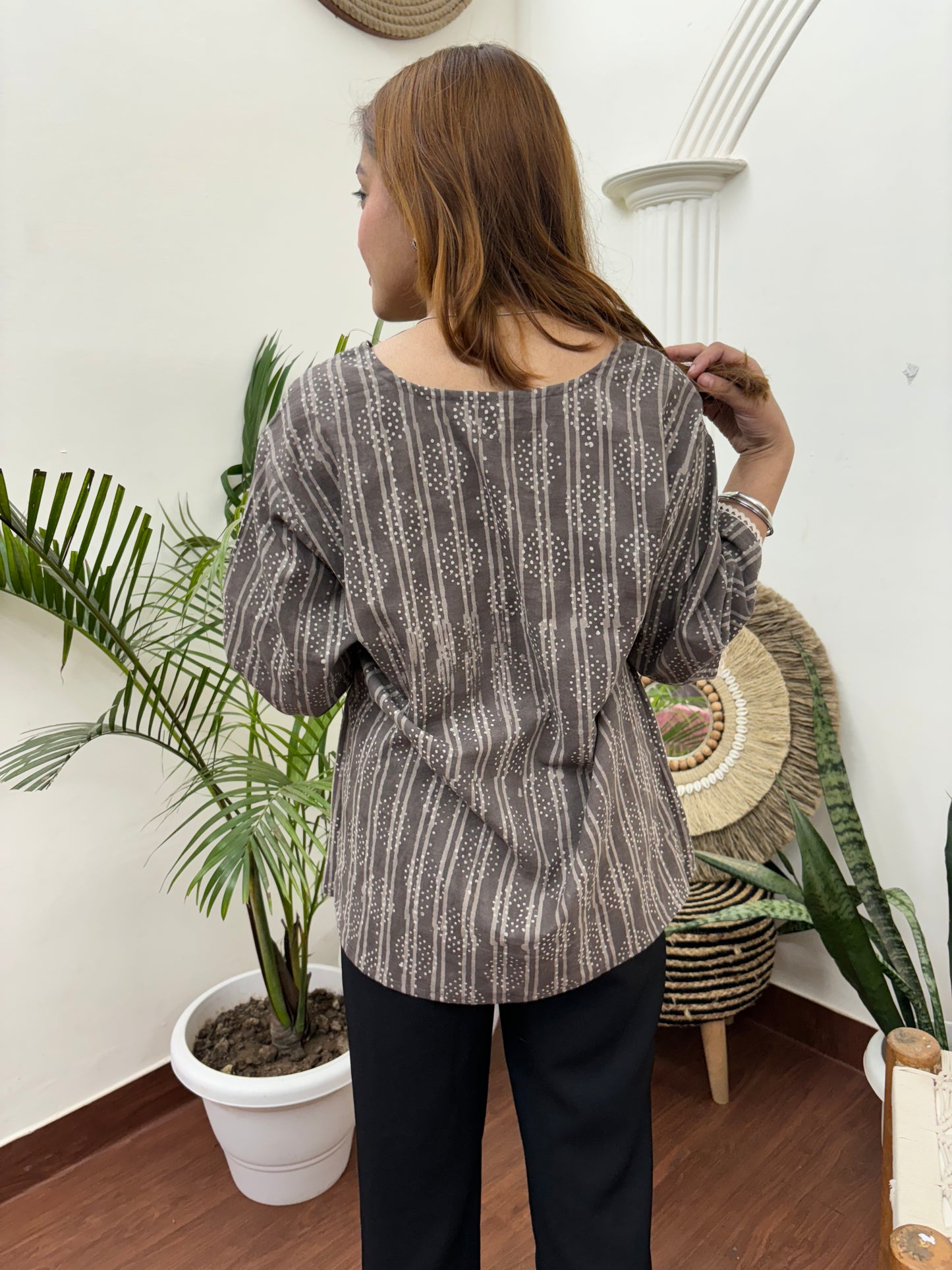 Mouse colour handblock printed top