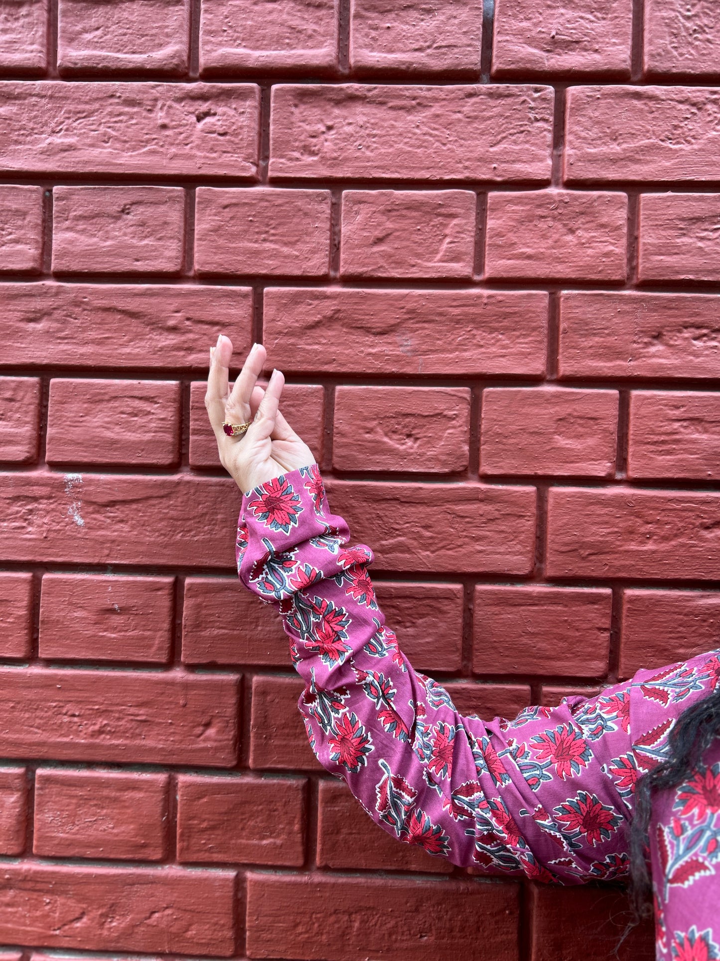 Rani Phool Gather Top ⭐