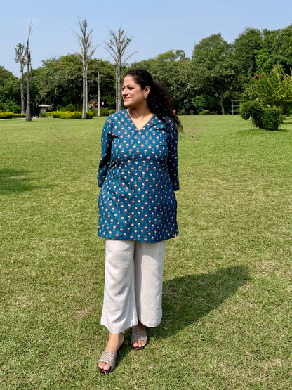 Blue buti 100% cotton kurti