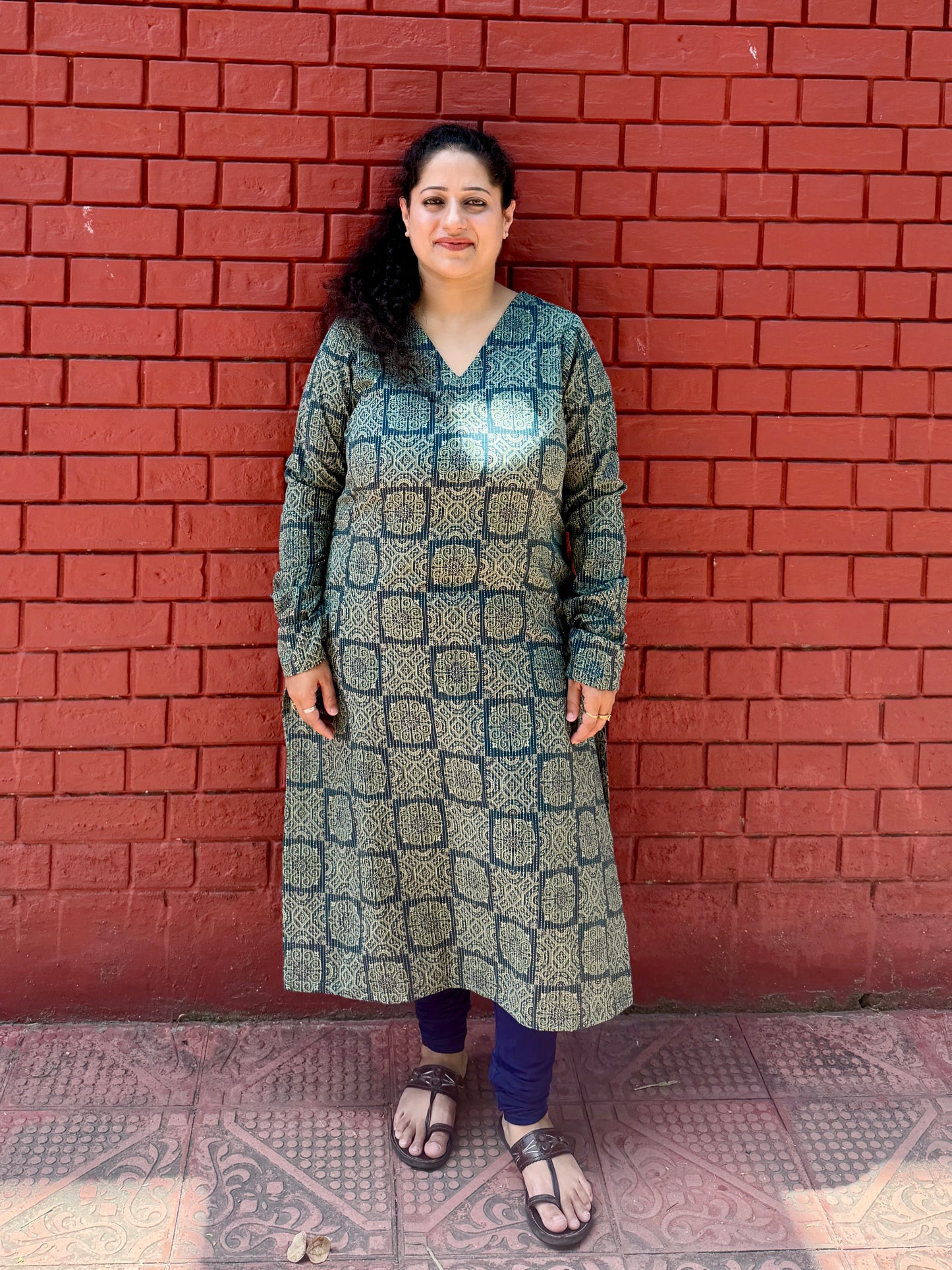 Olive Jaal kurta
