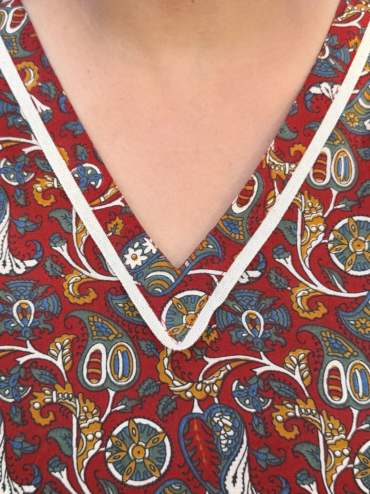Maroon Paisley 100% Cotton Kurta with Chudi Sleeves