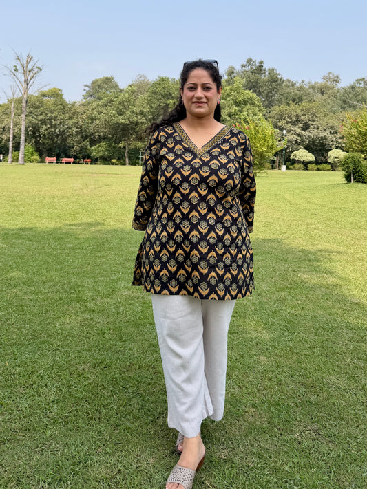 Noor Black Printed 100% Cotton Kurta with Bell Sleeves