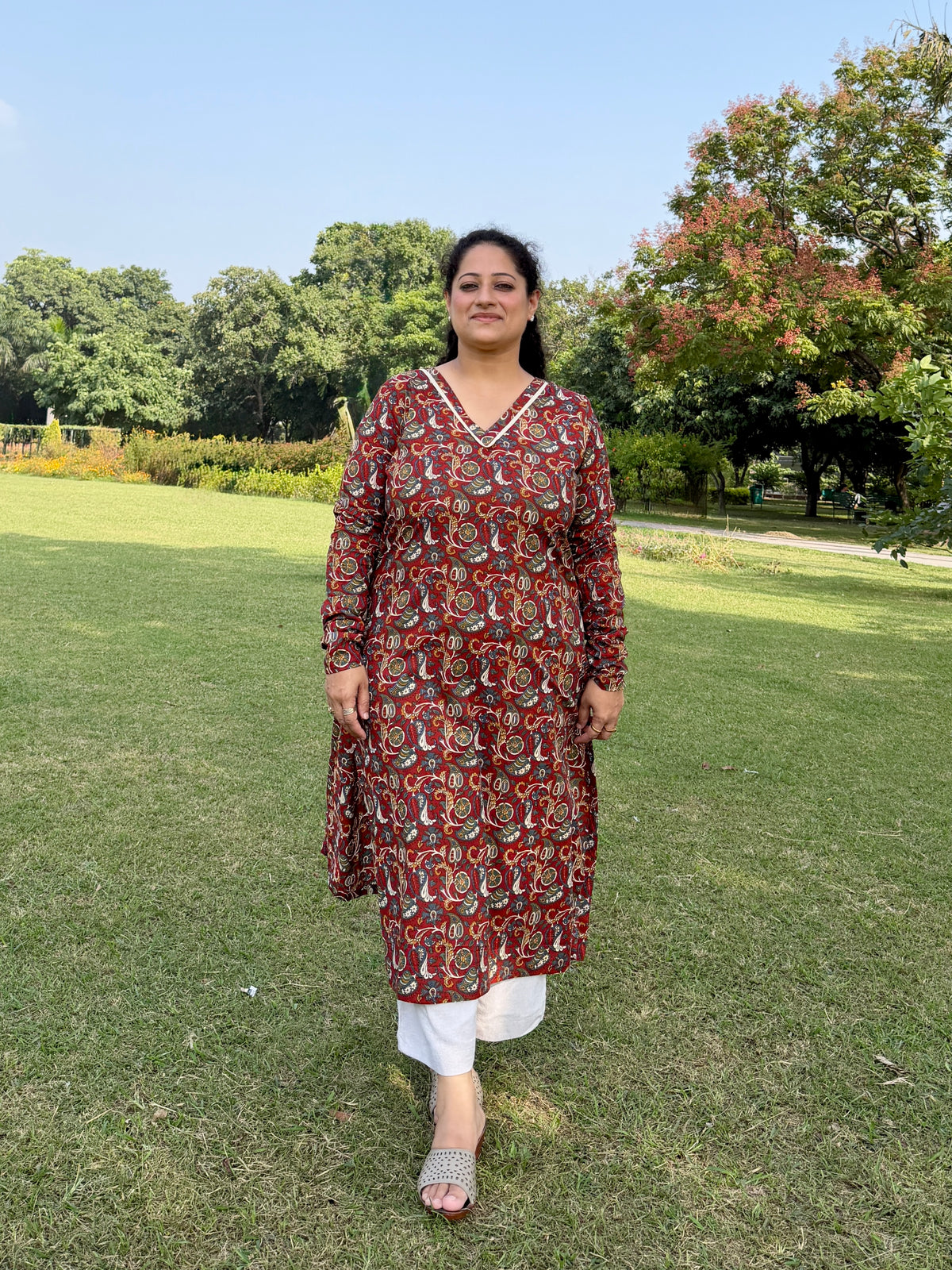 Maroon Paisley 100% Cotton Kurta with Chudi Sleeves