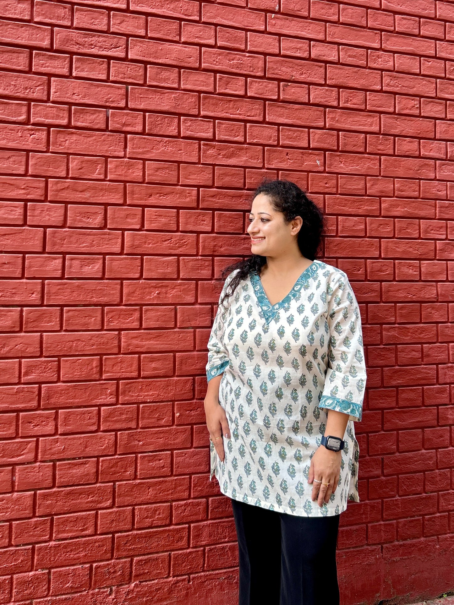 Ivory teal butti Short kurti