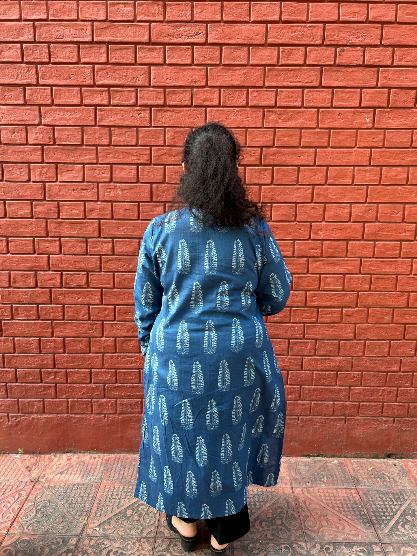 Indigo Leaf Print Straight Kurta