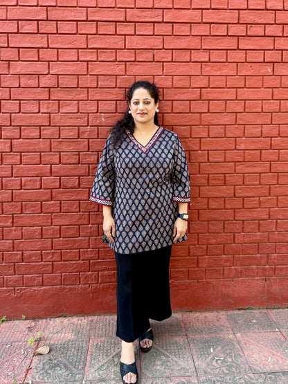 Black Ambi Handblock Kurti
