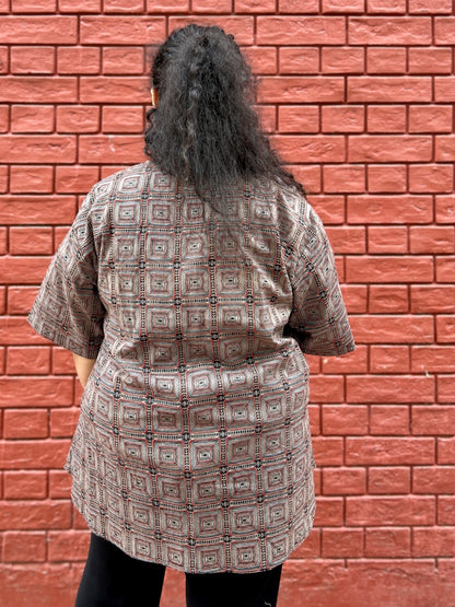 Brown Geometric Print Shirt ✨