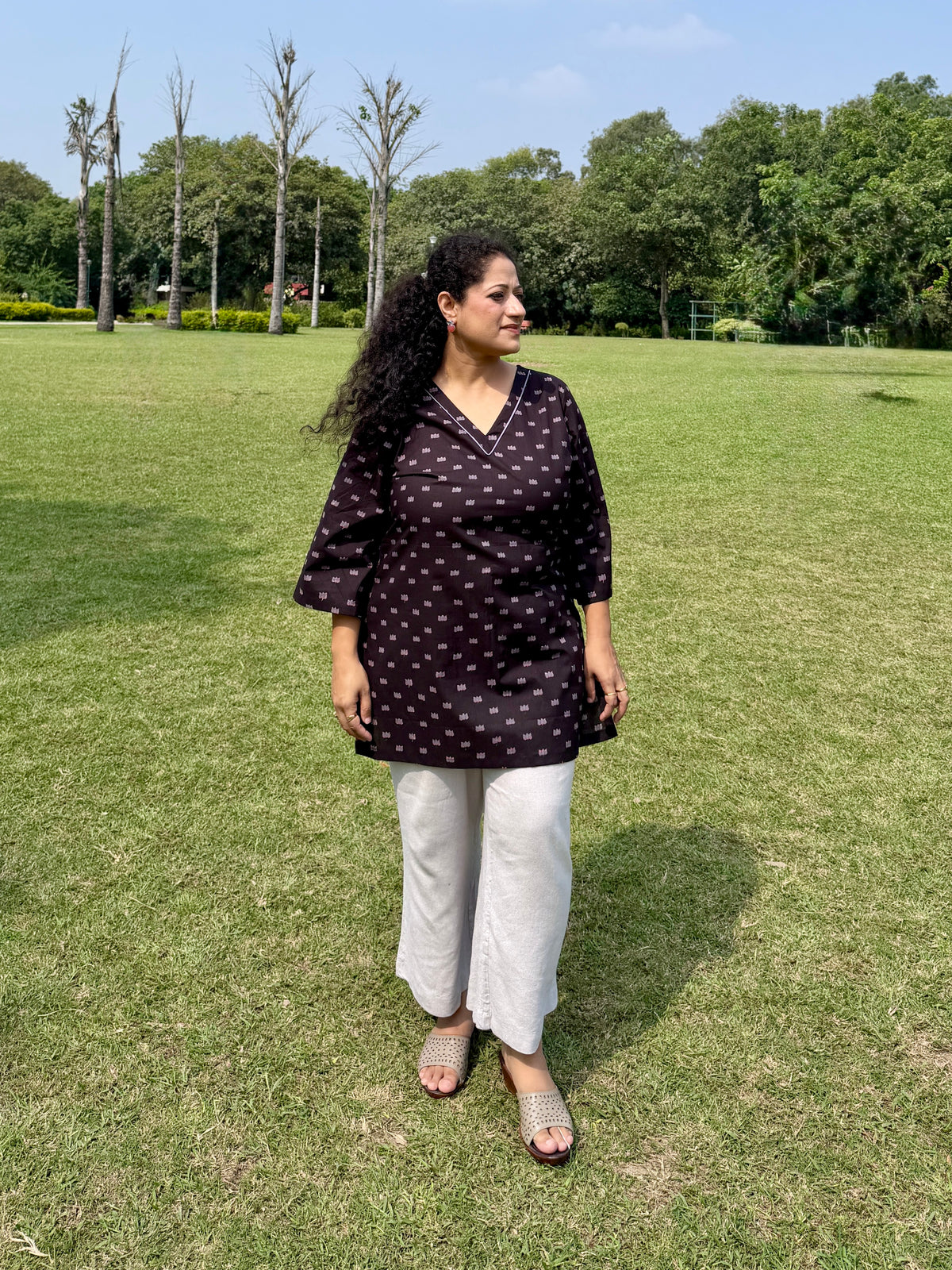 Coffee buti short kurta