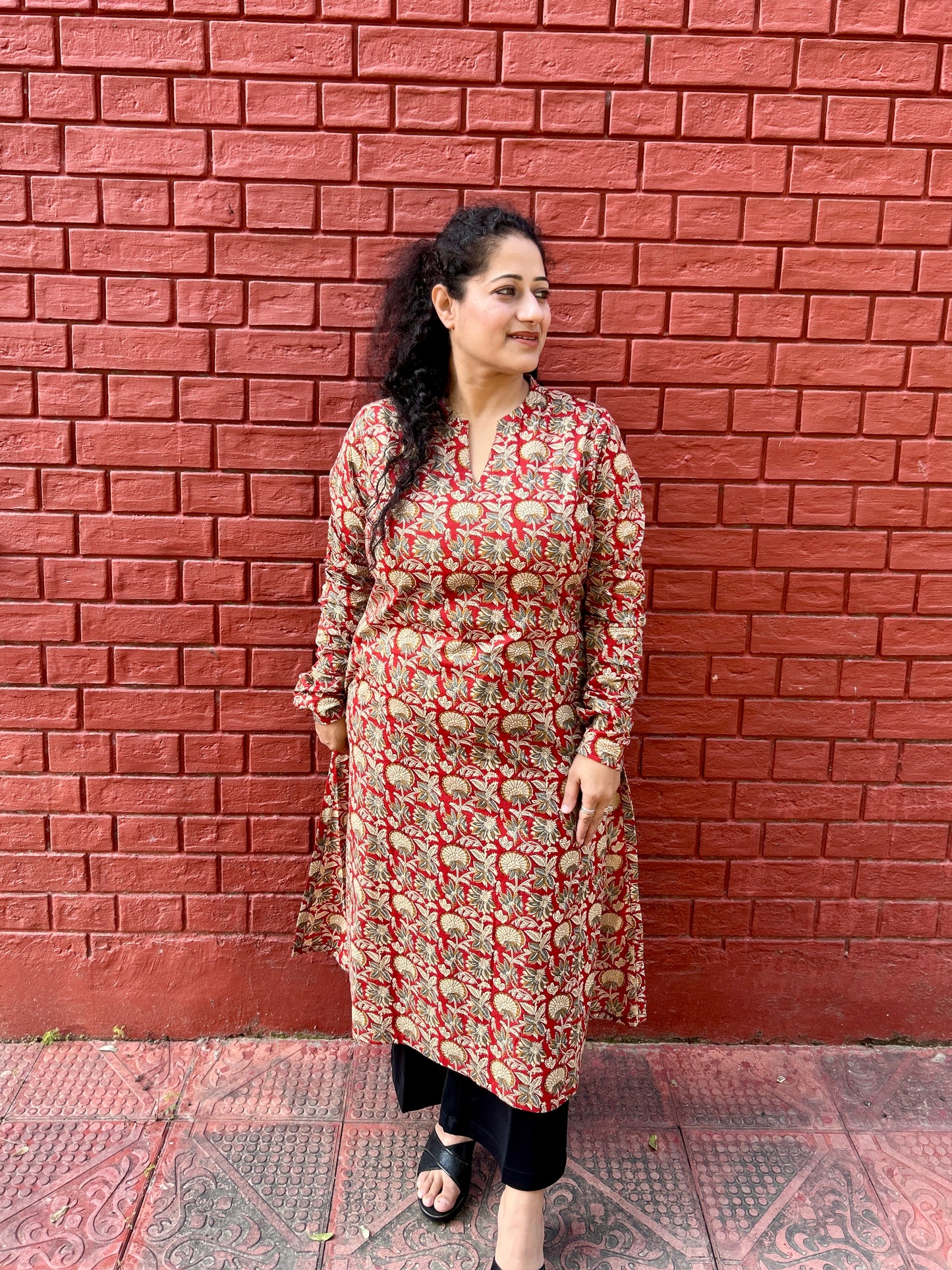 Crimson Floral Straight Kurta