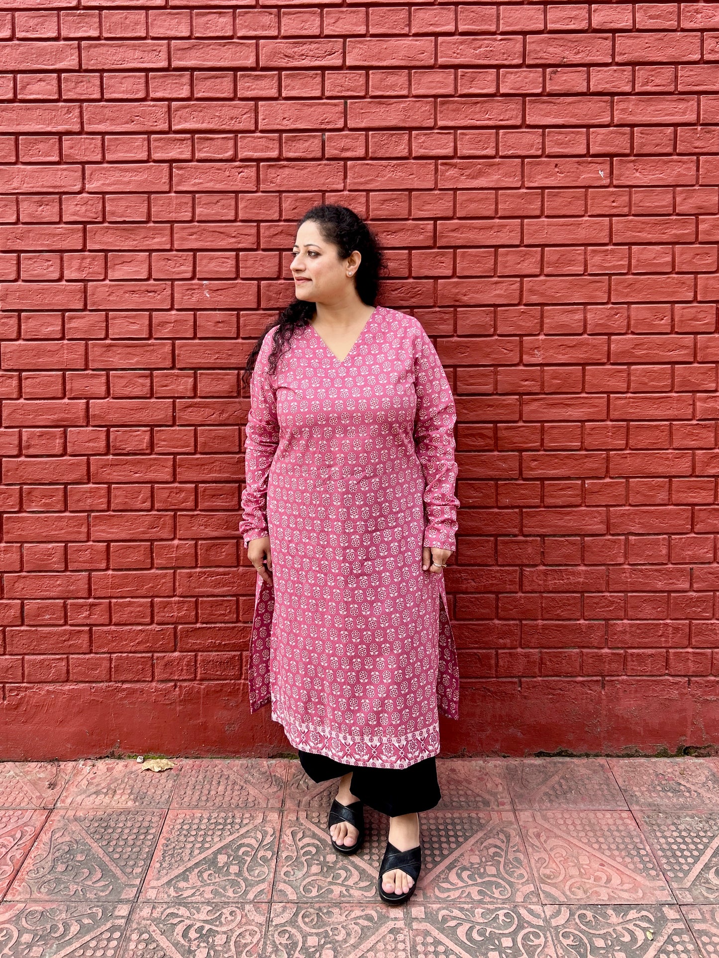 Soft pink buti kurta