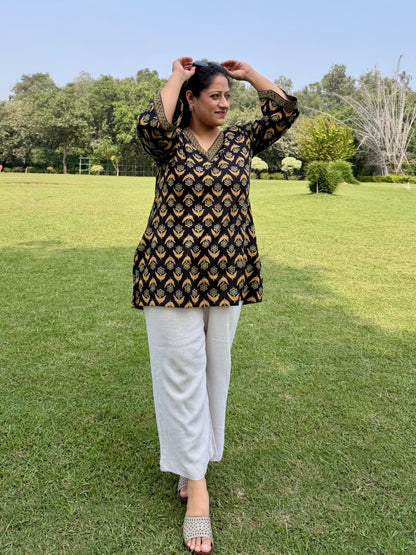 Noor Black Printed 100% Cotton Kurta with Bell Sleeves