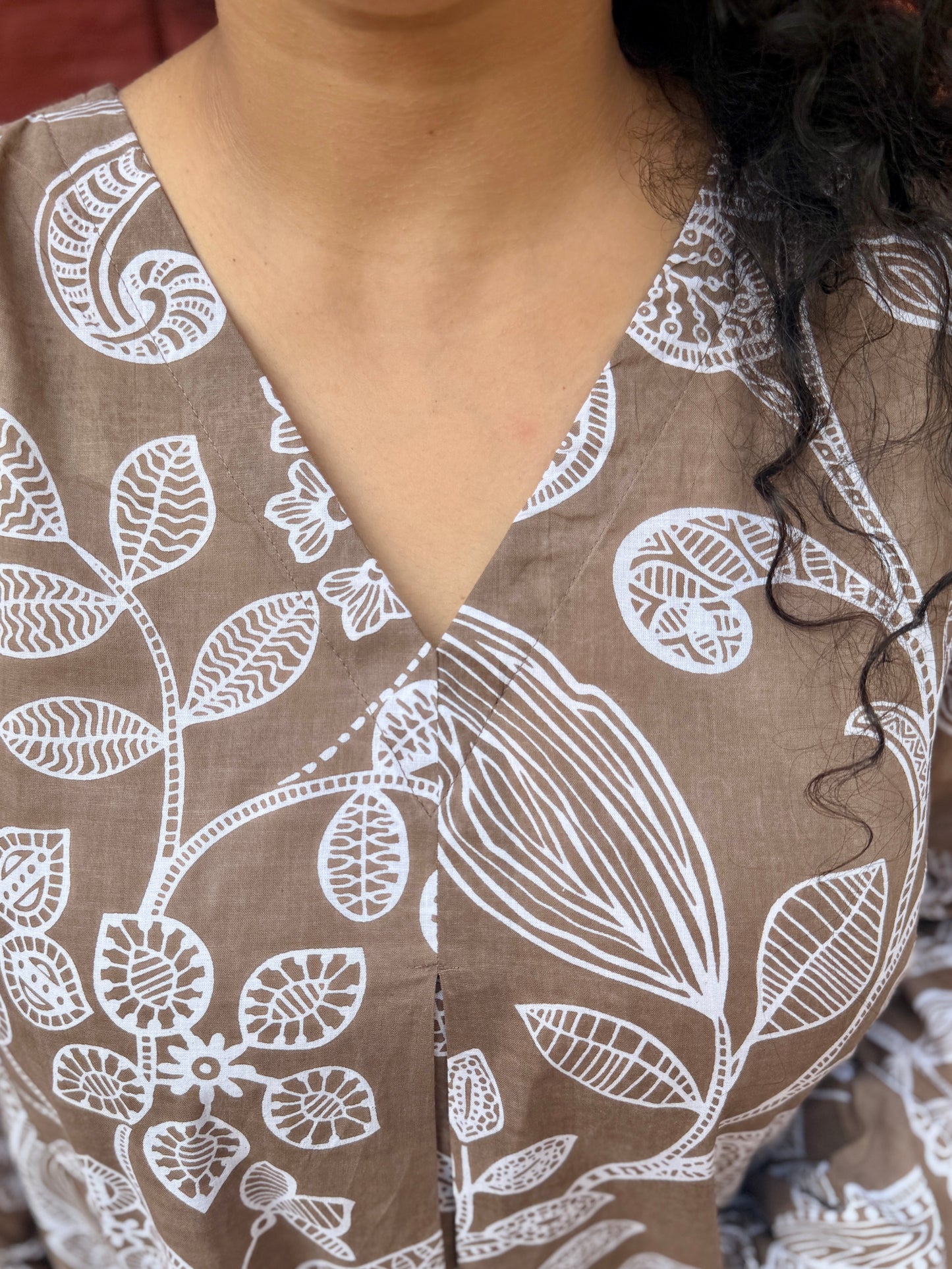 Beige A line kurta with pockets✨