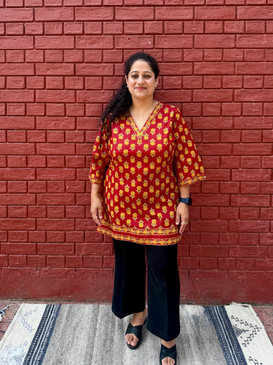Red floral short kurta