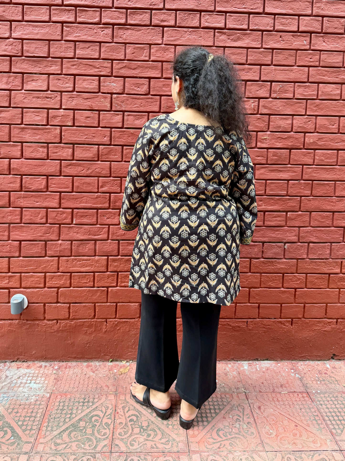 Noor Black Printed Kurta