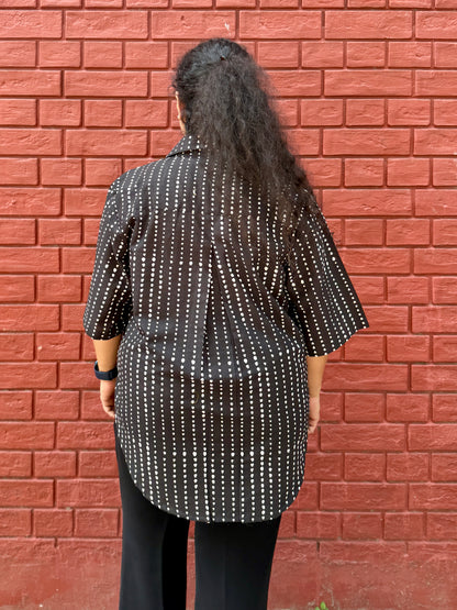 Black dot collar top
