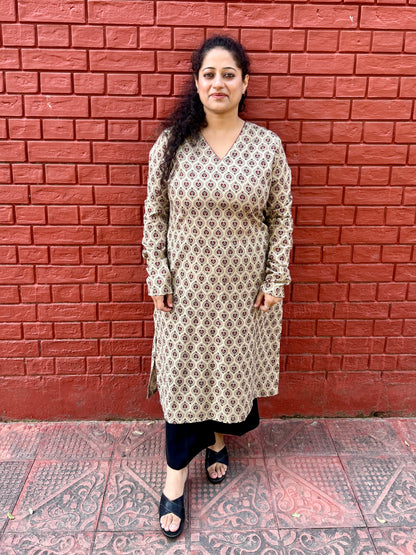 Beige Maroon Paan Kurta