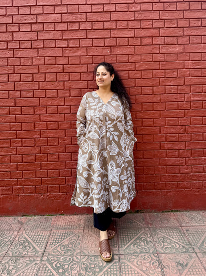 Beige A line kurta with pockets✨