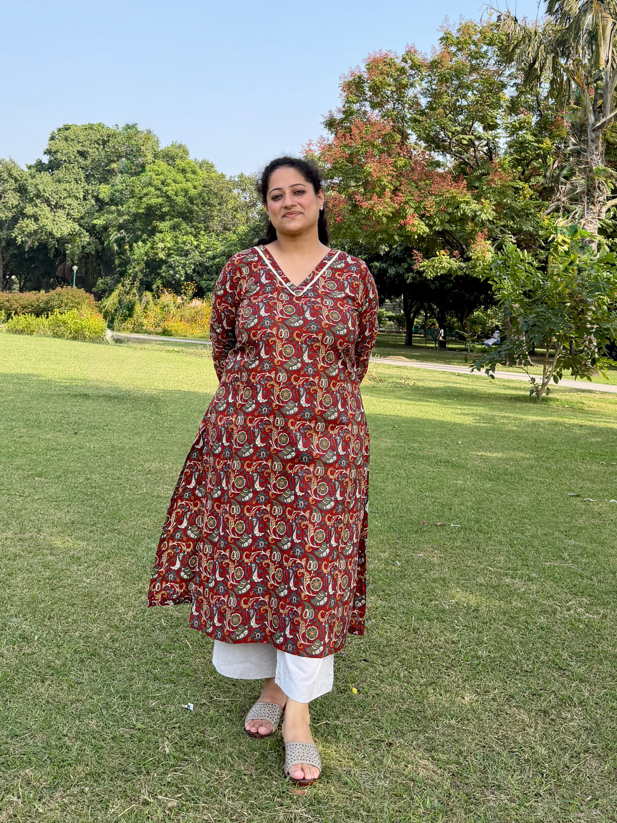 Maroon Paisley 100% Cotton Kurta with Chudi Sleeves