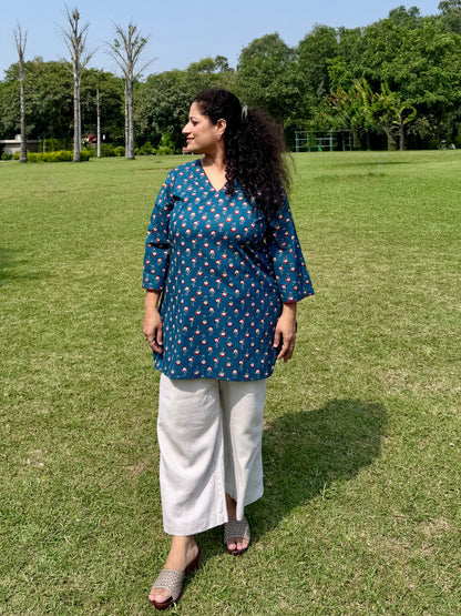 Blue buti 100% cotton kurti