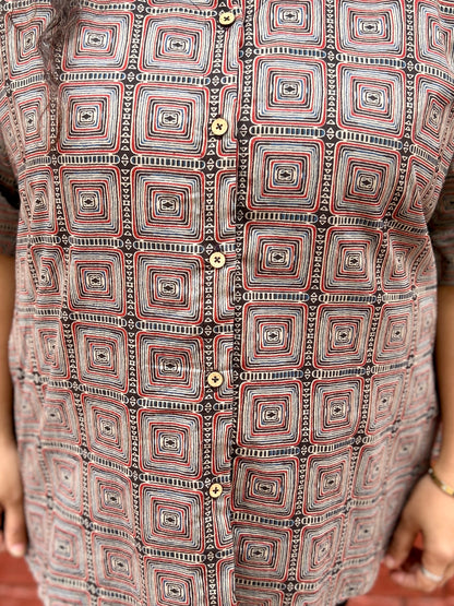 Brown Geometric Print Shirt ✨