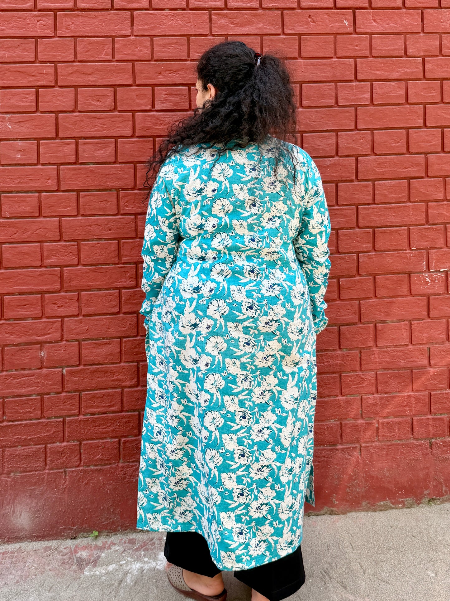 Firozi Pushp Kurta