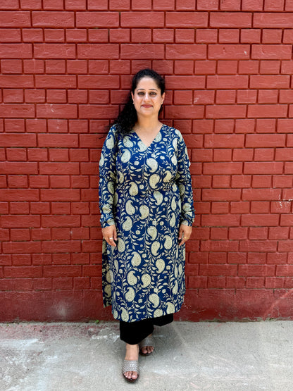 Neel Paisley Kurta