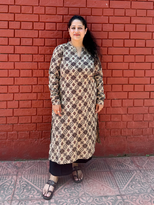 Beige geometric kurta