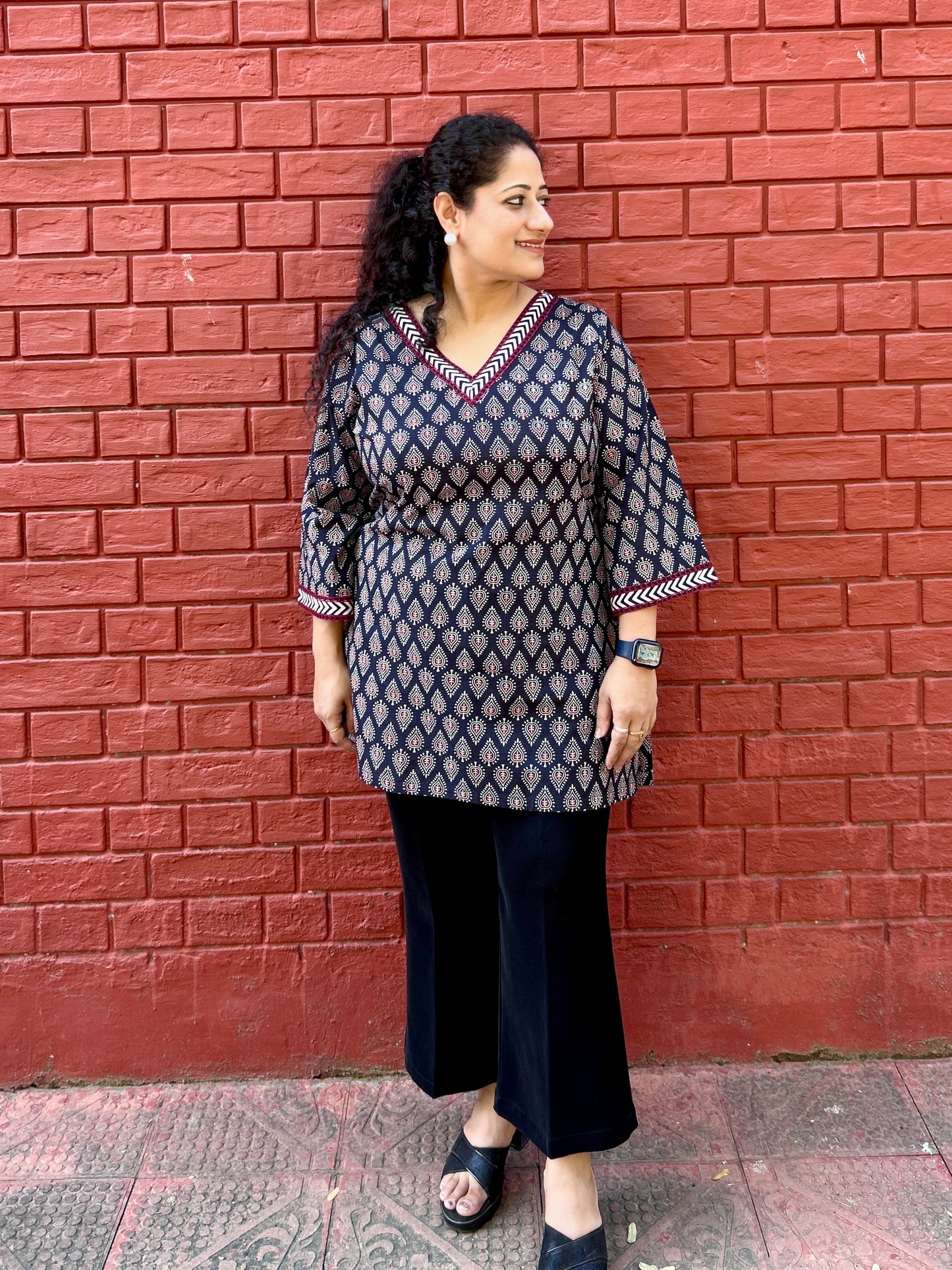 Black Ambi Handblock Kurti