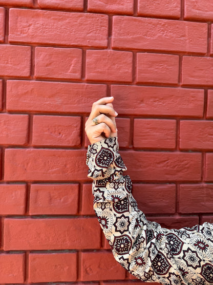 Beige geometric kurta