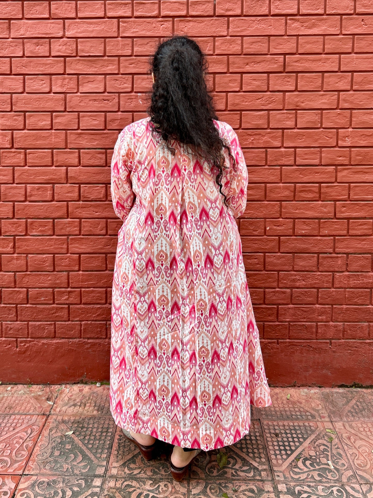 Gulabi Ikat A line kurta with two pockets