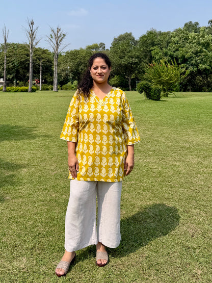 Yellow Butti Kurta