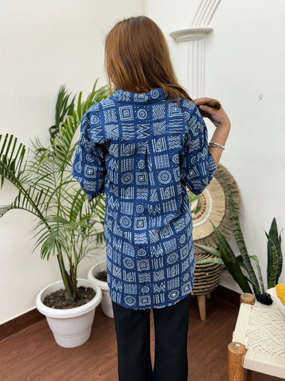 Indigo geometric collar top