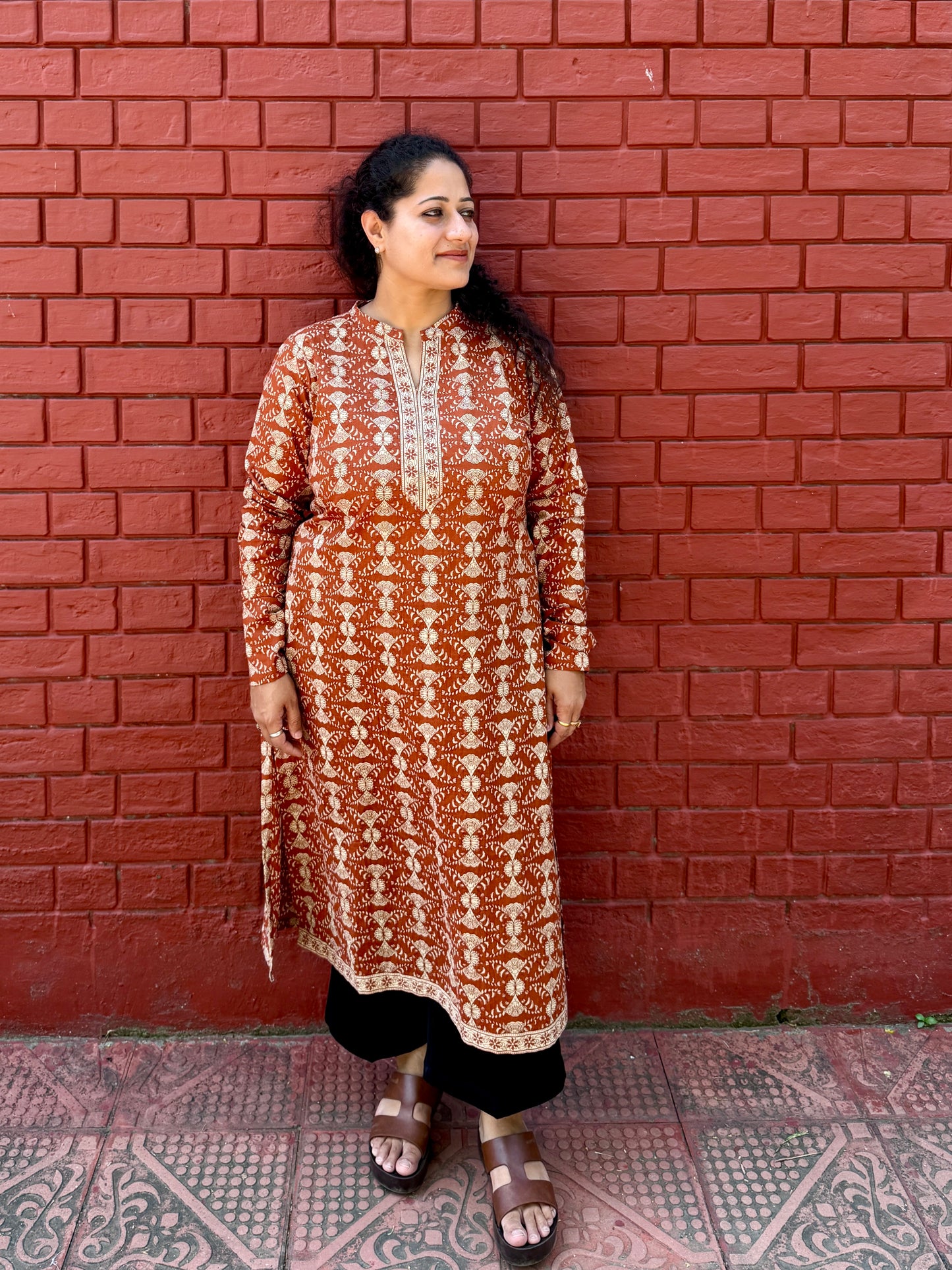 Rust floral chudi sleeves kurta