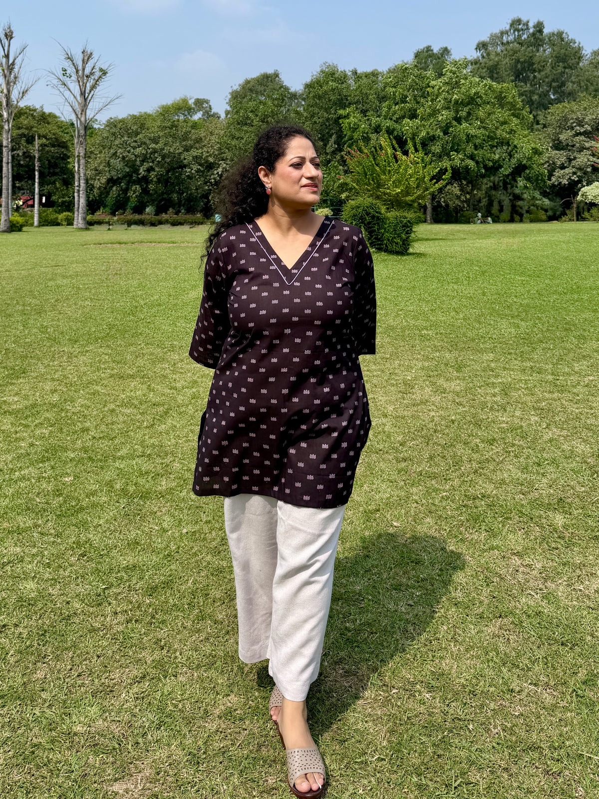 Coffee buti short kurta