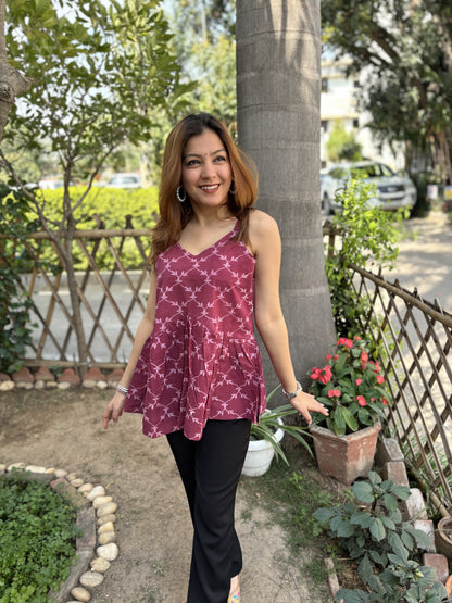 Gulabi strap top